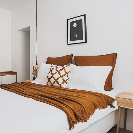 Voya Apartments - A Luxury Oasis In The Old Town Braşov Eksteriør billede